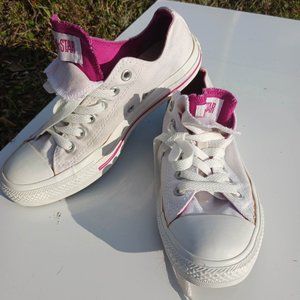 Converse Size 6 White Pink Kid's Sneaker Shoes
